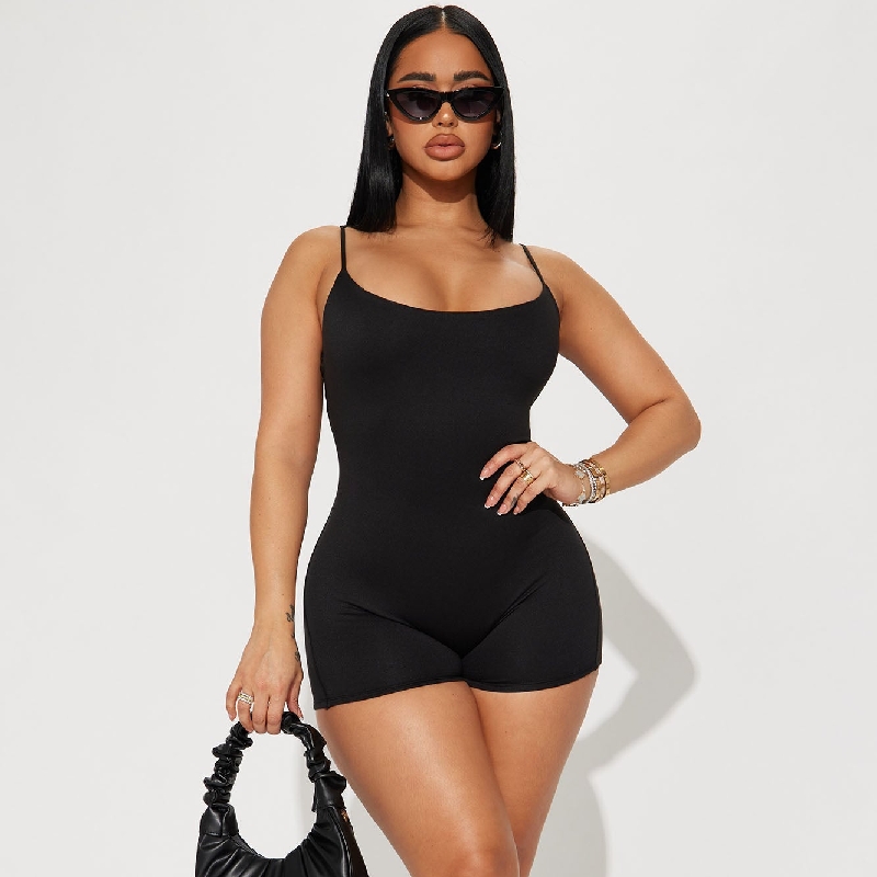 BLACK COMFORTABLE ROMPER YSY