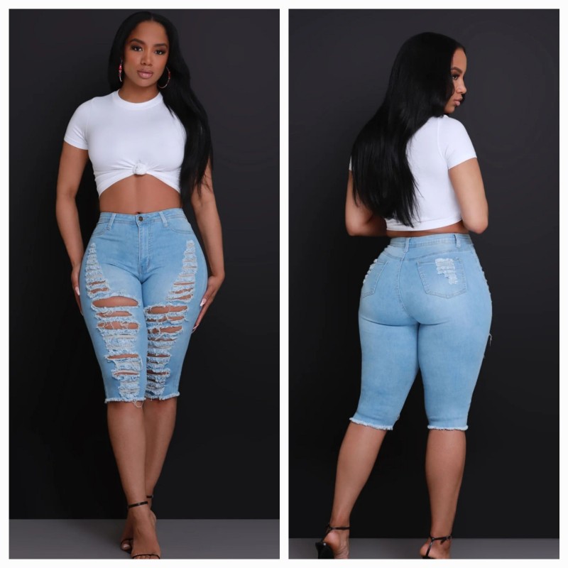 Distressed Bermuda pants
